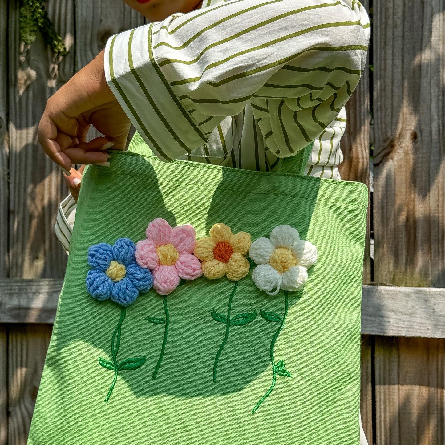 Puffy Crochet Flower Tote